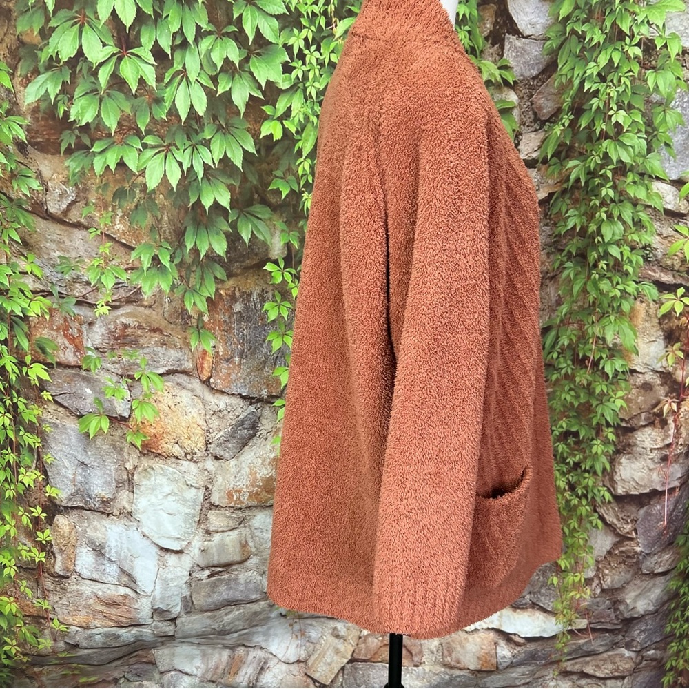BAREFOOT DREAMS Plush Burnt Sienna Textured Open Cardigan, XL - Picture 6 of 9